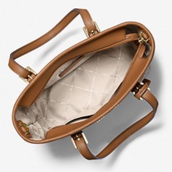 MICHAEL KORS
Jet Set Travel Extra-Small Logo Top-Zip Tote Bag Brown sign… - Picture 4 of 4